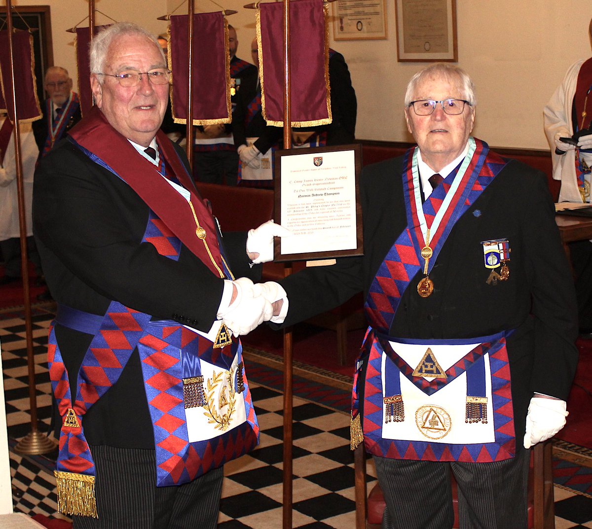 Congratulations to E. Companion Norman Thompson on receiving his 50-year service Jubilee certificate from E. Companion Stuart McDonald … it was lovely to hear so many memories, personal and masonic … great to see you again Norman !!