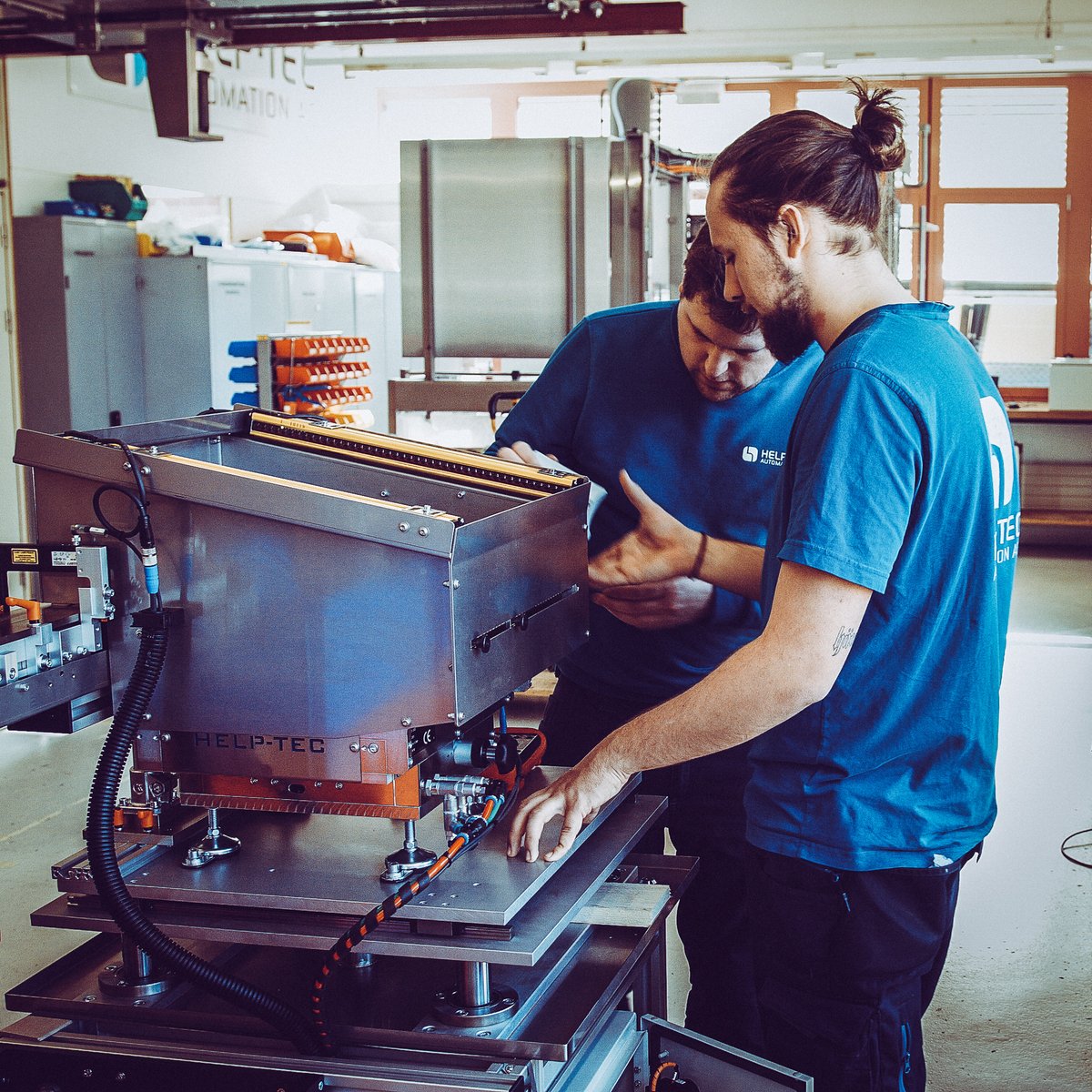helptec3's tweet photo. The principle of a lift loader is to separate workpieces with a cylindrical cross-section and transport them piece by piece to a secondary machine.
https://t.co/wgmrwwlswP

#project #development #industrial https://t.co/mnCO1Kulls