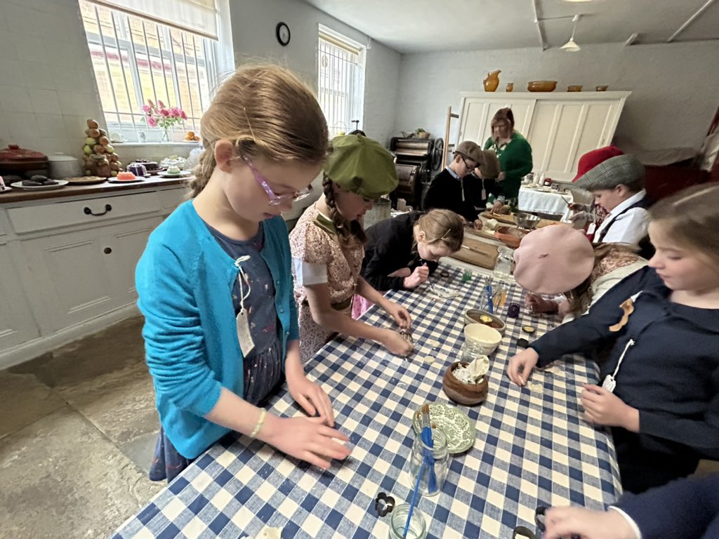 Making Walton Pie and learning all about rationing