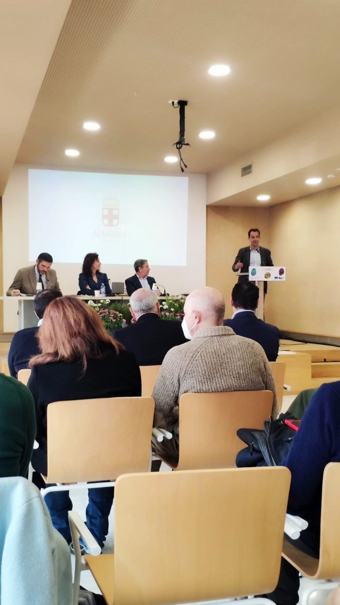 khoraurban's tweet photo. Hoy participamos en la presentación de los Laboratorios Culturales del proyecto @AlmeriaCAMINA_ 
@aytoalm https://t.co/tFoNXd6kch