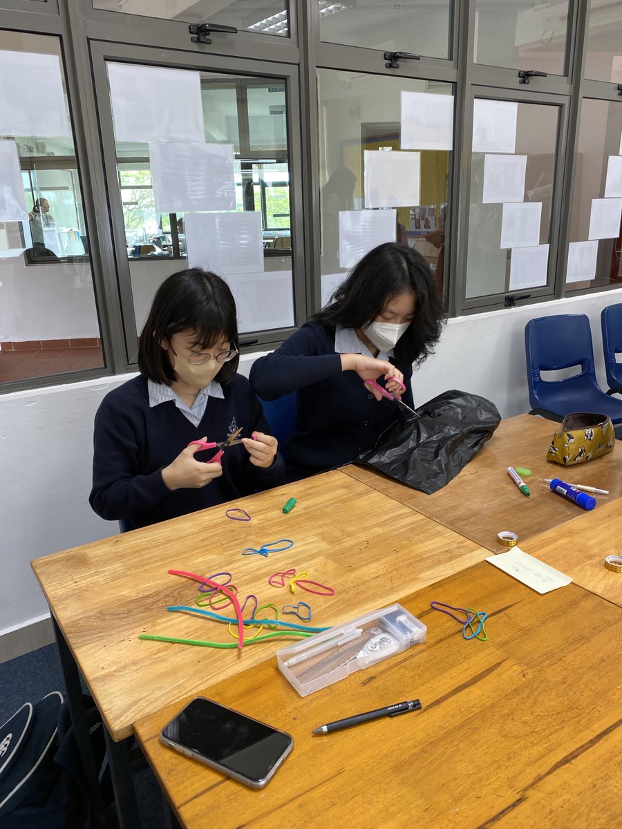 MCMSeniorSchool's tweet photo. #MCMShell Economics & Business pupils attempting the Festival Challenge to make a sellable poncho for festivals. #festivals @MCMSeniorSchool https://t.co/YeeI11OyJx
