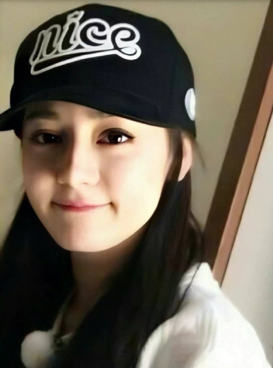 ddyaepp's tweet photo. our babe😍
#photo_crd
#Dilireba #Dilraba #dilrabadilmurat https://t.co/O1d2tZtrlO