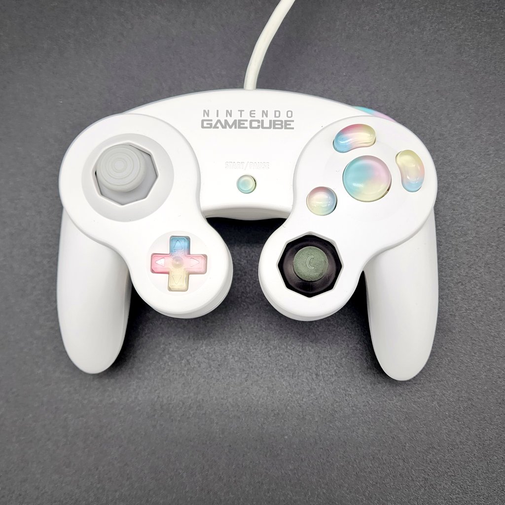Sage_SSBM's tweet photo. Pastel Dream 💫
- Jp White 
- Bald Buttons @2GhostsGaming
- Snapback Capacitor @Ho0dguy 
- OEM Dyed Black C Stick
- Sage Triggers
https://t.co/b9yw8OYrw7 https://t.co/XLORKh2bXB
