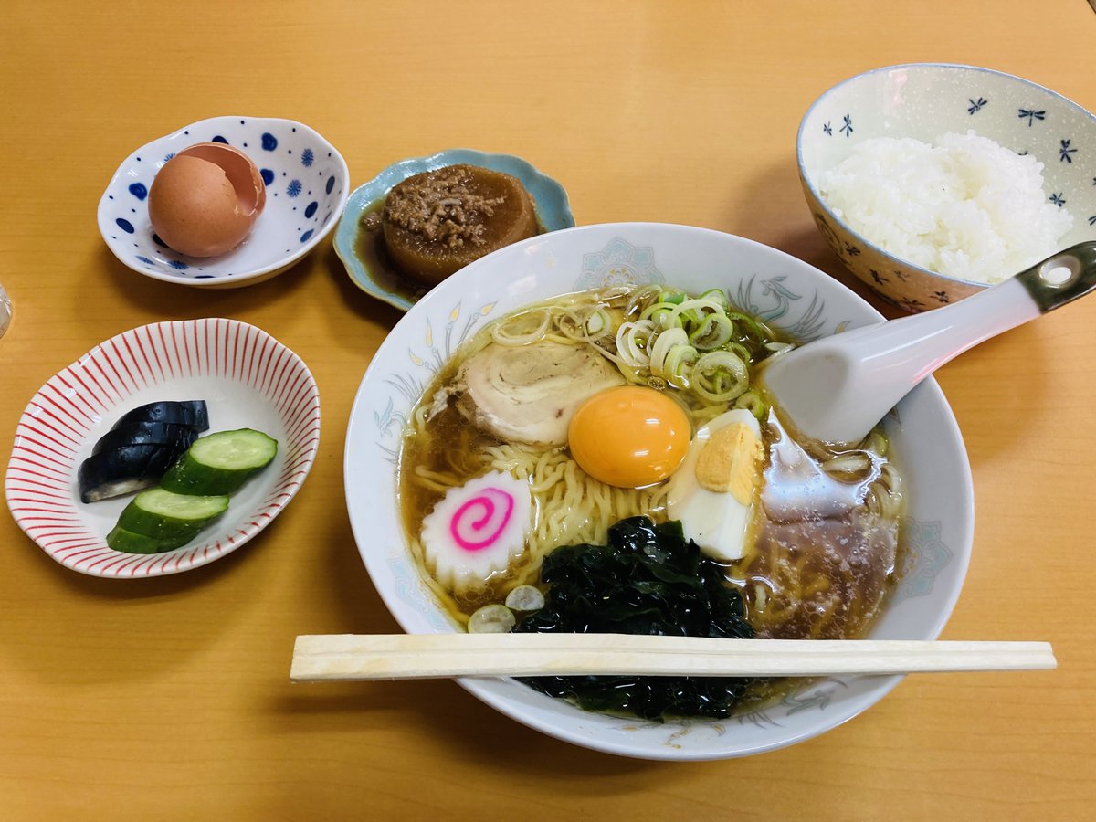 追悼・松本零士先生

今晩の食事はラーメンライス!!

美味しく頂きました✨ 