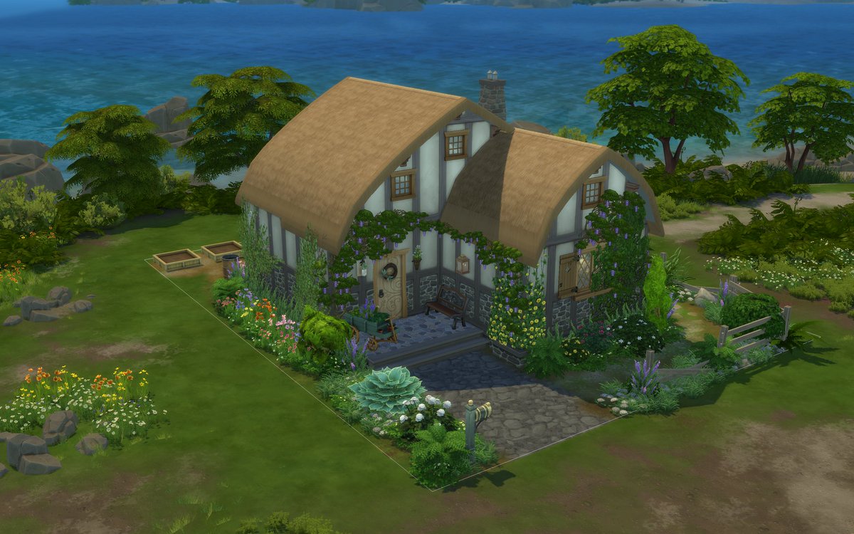 Feather_Charm's tweet photo. If you haven't already checked it out, I've uploaded a new video on YouTube for this Country Cottage. I'm so proud of this build. It's so cute, and something I can see myself living in. I hope you guys like it too!
#FeathersCharm #Sims4 #SimsBuild #CottageBuild #CountryCottage https://t.co/6I3YntgMnE