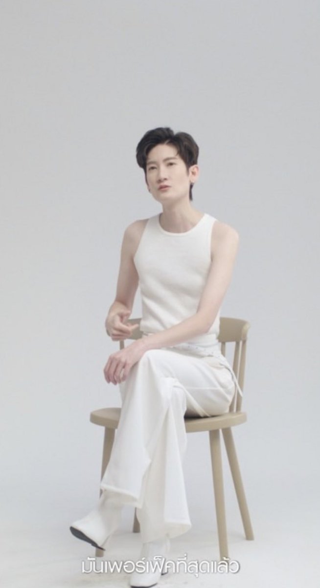 detailsoftoday's tweet photo. ดูคลิปนี้ของมิสทินแล้วเก็ทมากกก ในฐานะที่โดน beauty standard เล่นงานมาตลอด เราถูกตัดสินตลอดจากรูปร่างภายนอกว่า สวย ไม่สวย เคยพยายามจะอยู่ใน beauty standard เหมือนกัน รองพื้นเบอร์หนึ่ง บิ๊กอาย คิ้วอุยๆ อะไรที่ทุกคนว่าสวยตามเทรนด์ทำมาหมด สุดท้ายมันไม่ใช่ตัวเราจริงๆ #IamPerfectlyME https://t.co/qqVn4LRfFD