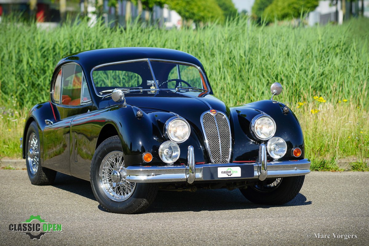 ClassicarGarage's tweet photo. 265 horses ready for action! Wonderful uprated 1956 Jaguar XK 140 Fixed Head Coupé (FHC) for sale. https://t.co/LOYzBH6nzJ
#Jaguar #JaguarXK140 #ClassicCar #ClassicCars #VintageCar #VintageCars #Oldtimer #Oldtimers #ClassicarGarage #ClassicOpen #MyClassyRide https://t.co/vIafvFBrPj
