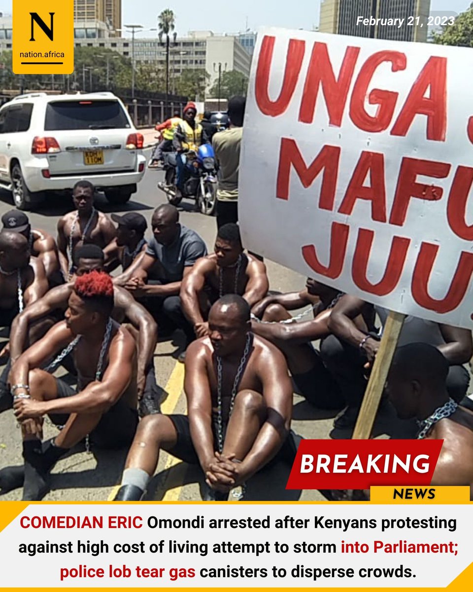 NationBreaking's tweet photo. COMEDIAN ERIC Omondi arrested after Kenyans protesting against high cost of living attempt to storm into Parliament; police lob tear gas canisters to disperse crowds.

https://t.co/cJVKmB4qqA https://t.co/EXogZsR7vy