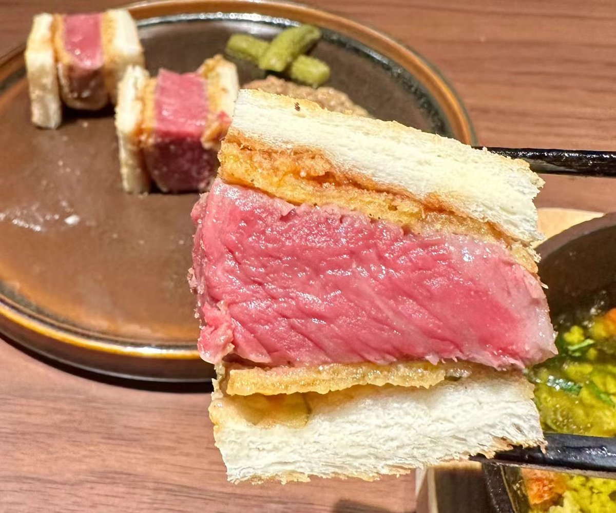 allyspotato's tweet photo. Steak Sandwich /// I'm a Food Blogger💋 https://t.co/AyPufJxOTB