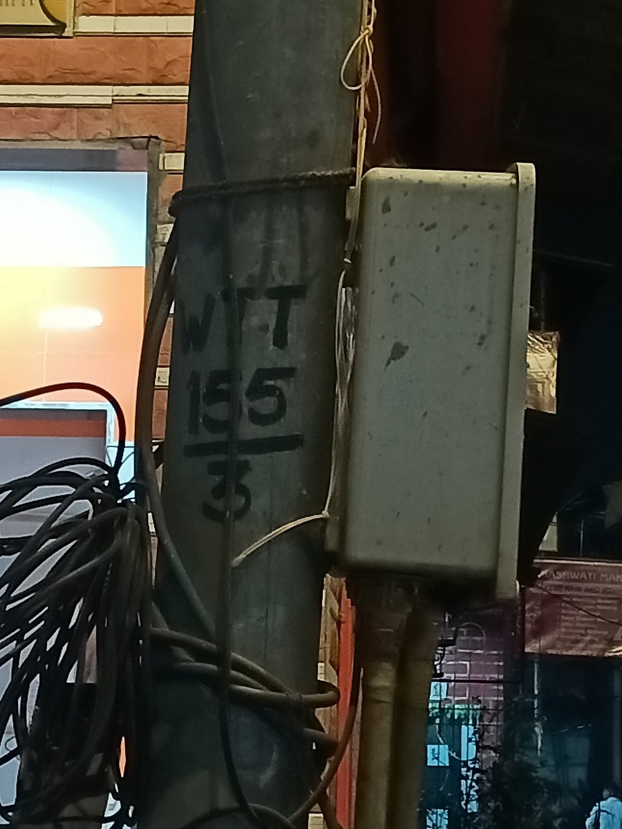 SharadSmita's tweet photo. @myBESTElectric
वडाळा साॅल्ट पेन रोड स्ट्रीट लाईट कित्तेक बंद आहे WTT 155/3 , 155/2,  VLR 32/4A https://t.co/dSDubtExWD
