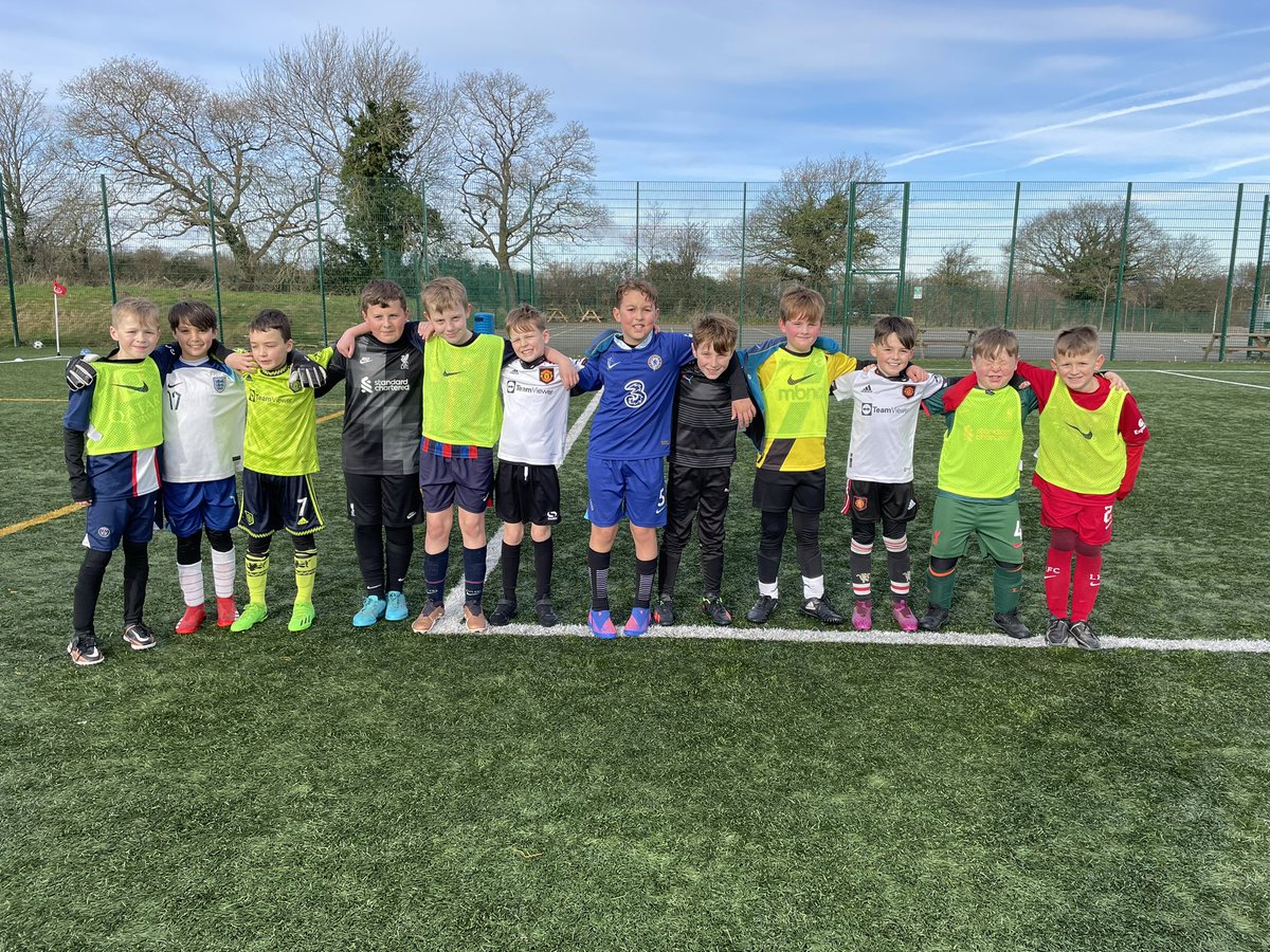 ⭐️⚽️🔴 #HalfTermFootballCamp 
<a href="/the_nomads/">Connah's Quay Nomads FC</a>