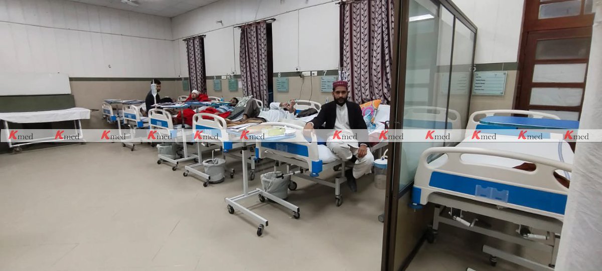 HospitalKmed's tweet photo. Hospital Beds Installed
For more products visit our website
Website: https://t.co/hkf5OaUSZy
Email: info@kmed.pk
Whatsapp: +92-3160400059

#Turquia #gold #islamicrepublicofpakistan  #USDT  #hospital #manufacturer #Pakistani https://t.co/bawpeRgx7r