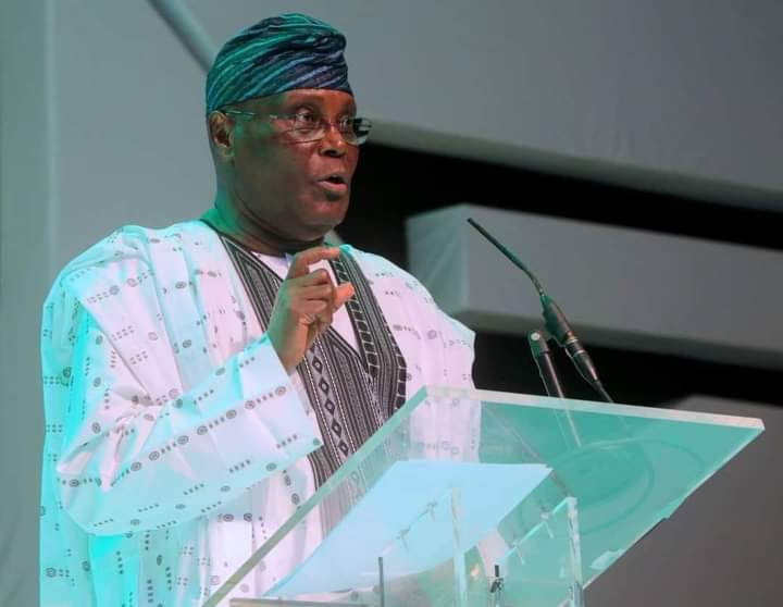 YunusBabangda's tweet photo. Fellow Nigerians, as we are down to the crunch time, The change we seek to bring will be all  encompassing. We’ll bring back Patriotism and national Pride.  Loyalty should be to God and Country. The Constitution and Rule of Law will have primacy. 
@atiku is our hope🇳🇬🦅 @IAOkowa https://t.co/nvO4uNq1Ct