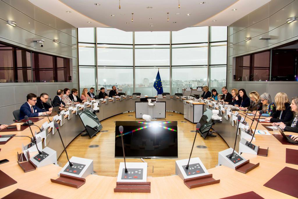 GabrielMariya's tweet photo. 💬Culture & creative sectors shape our minds. It’s time to act & unlock their potential!
Cooperation, innovative spirit, sustainability👉3 goals for stronger joint actions, to empower a pan-🇪🇺 #ecosystem.
Insightful 1st meeting of the🆕roundtables🤝cult’ & creative actors. https://t.co/DCOTejYiDV