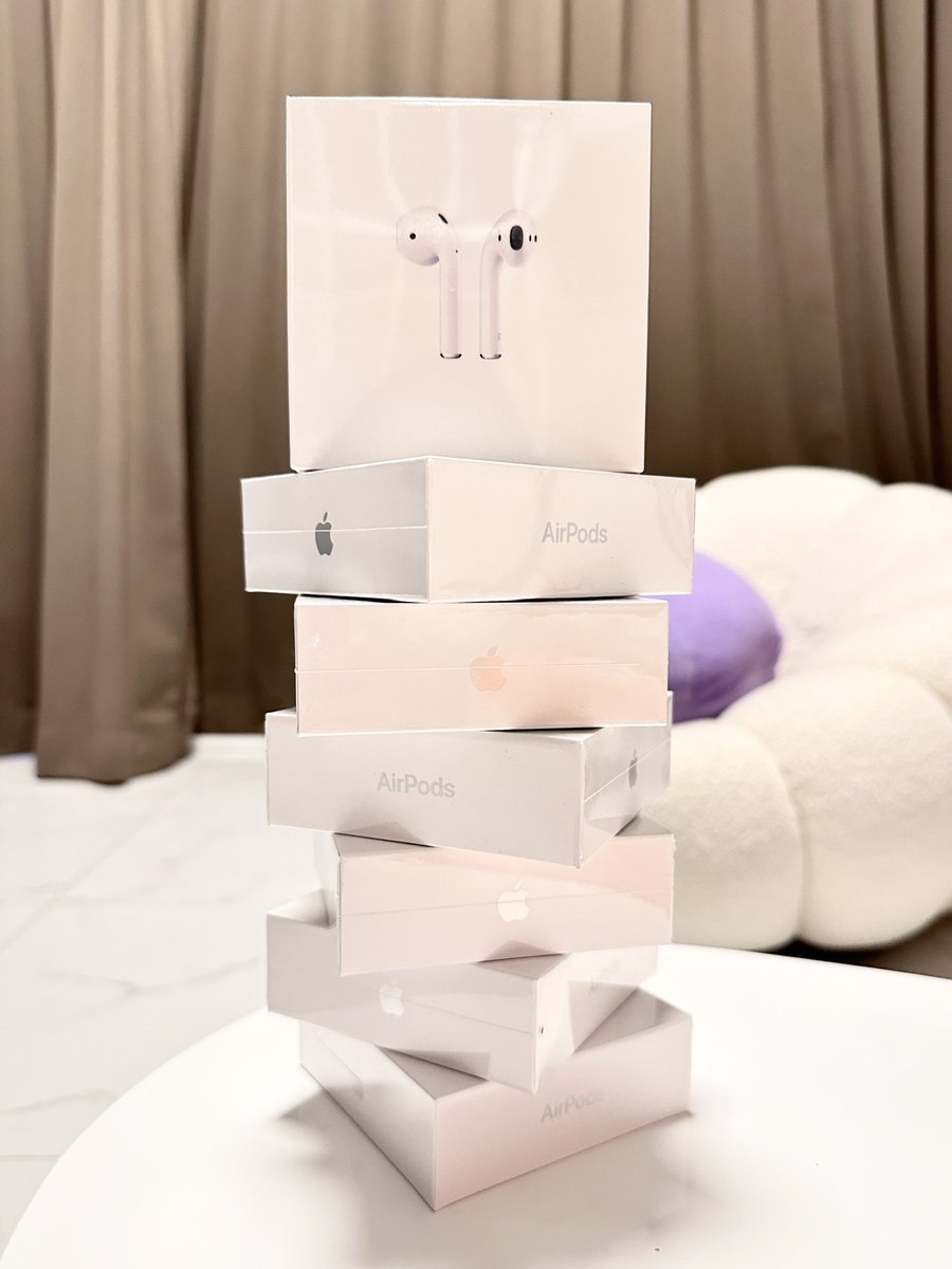 แจก Airpods 7 เครื่อง!!!!👏🏻
✨เจอกันพรุ่งนี้ฮะะะะะ
ปักรอไว้ได้เลยยย แจกจอยๆ