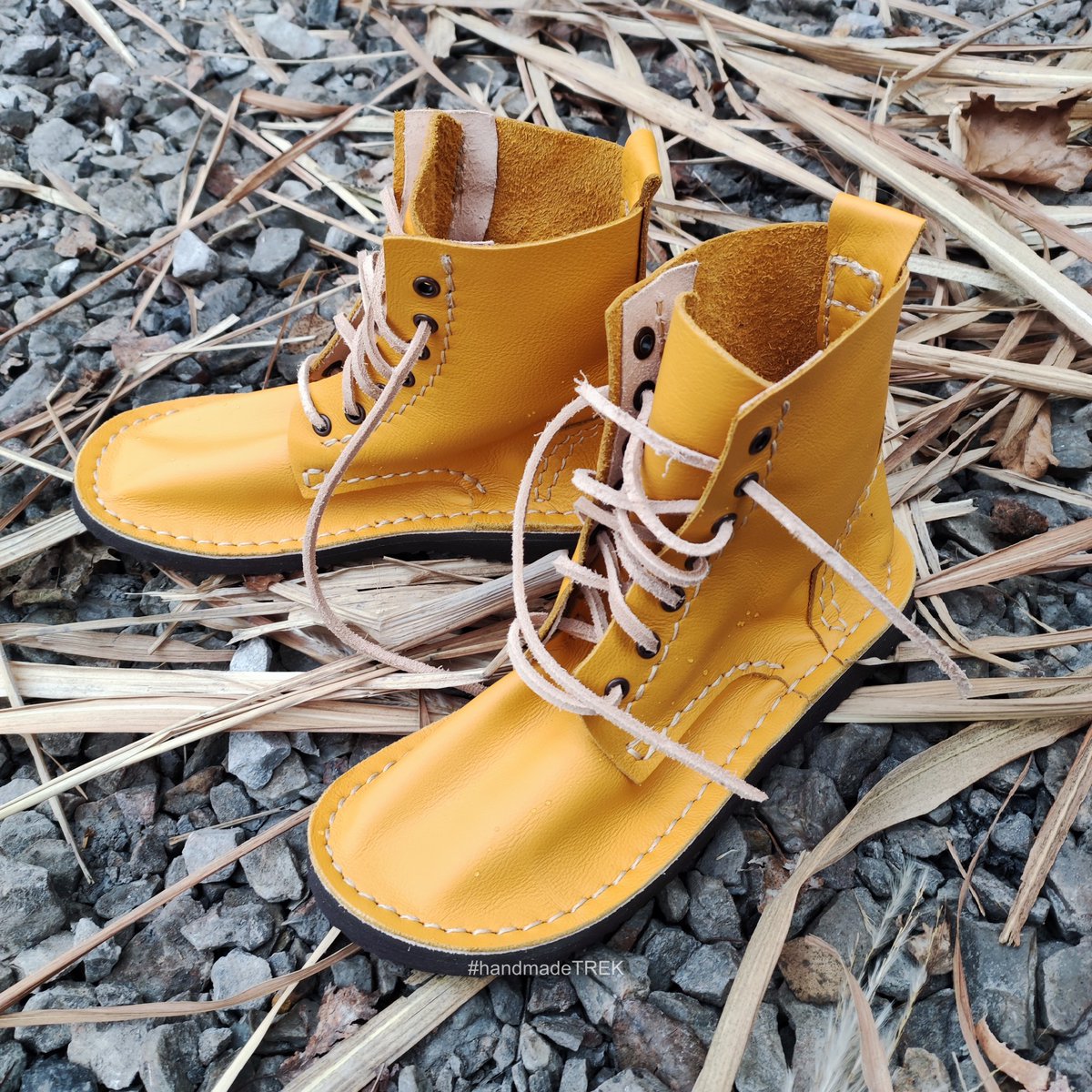 TrekLeather's tweet image. etsy.me/3XStctE

Time limited dark yellow leather TREK shoes
#Basic7 model. Come and have one!
Visit our #etsystore #trekleather