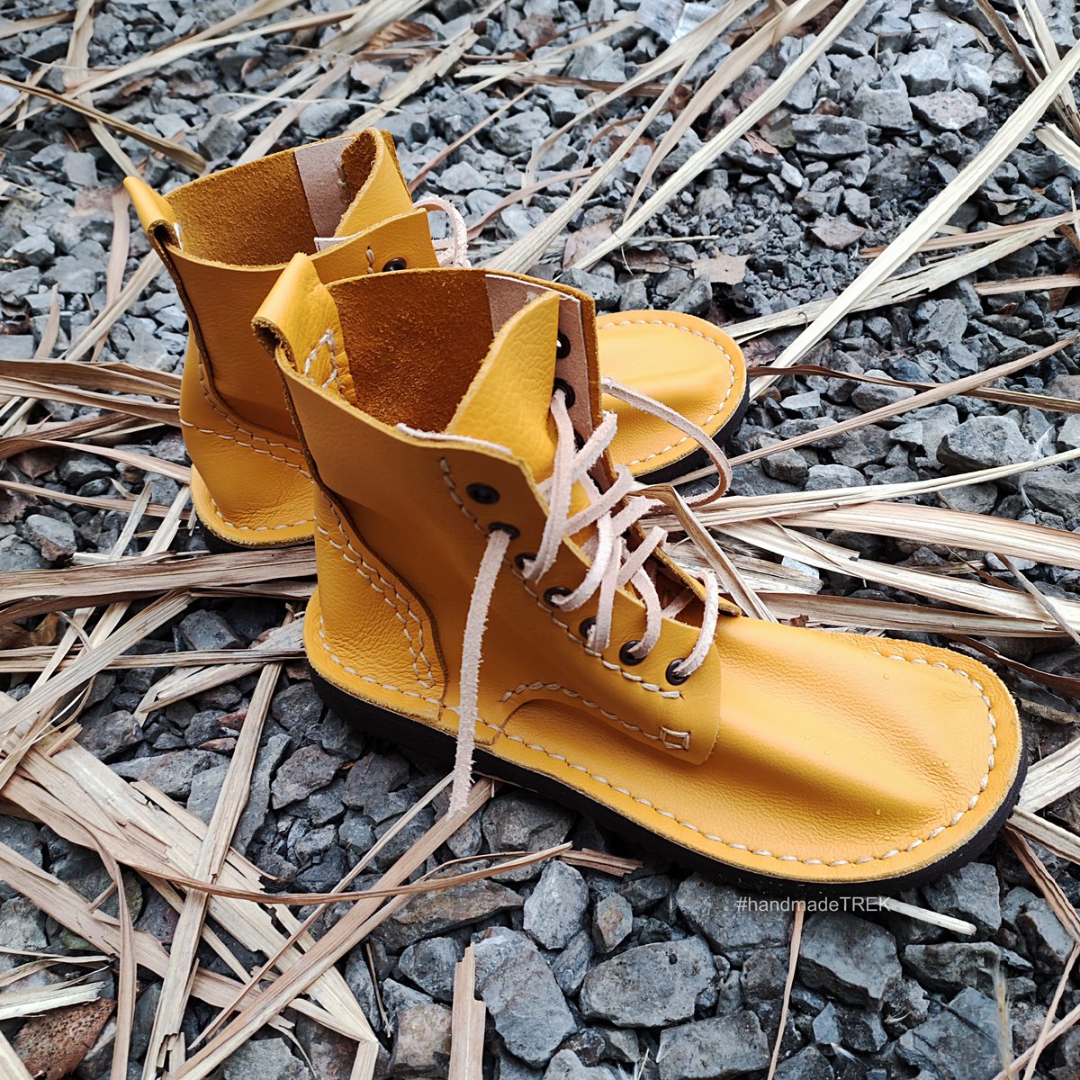 TrekLeather's tweet image. etsy.me/3XStctE

Time limited dark yellow leather TREK shoes
#Basic7 model. Come and have one!
Visit our #etsystore #trekleather