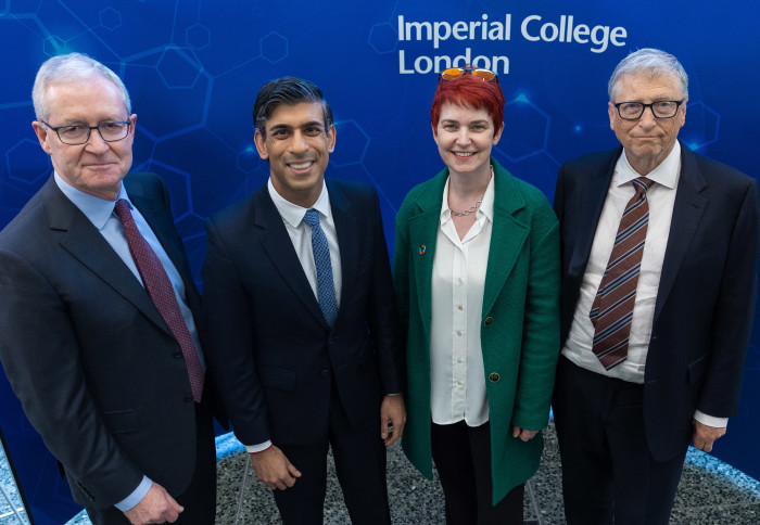 Grantham_IC's tweet photo. Exciting to see #CleantechforUK launched at @imperialcollege with @BillGates &amp; @RishiSunak 

@Undaunted_HQ is a founding partner of the initiative,  which will supercharge UK #cleantech #innovation.

@gatesfoundation @MayorofLondon 

Read more ▶️https://t.co/PIk2m6N7Jj https://t.co/4BWElKg2ec