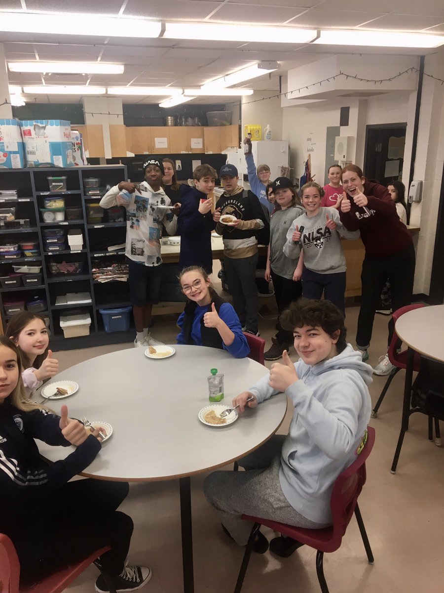 Happy Pancake Day !!!!🥞🥞😋<a href="/SPJHPythons/">SPJH</a> <a href="/KidsEatSmartNL/">Kids Eat Smart</a>