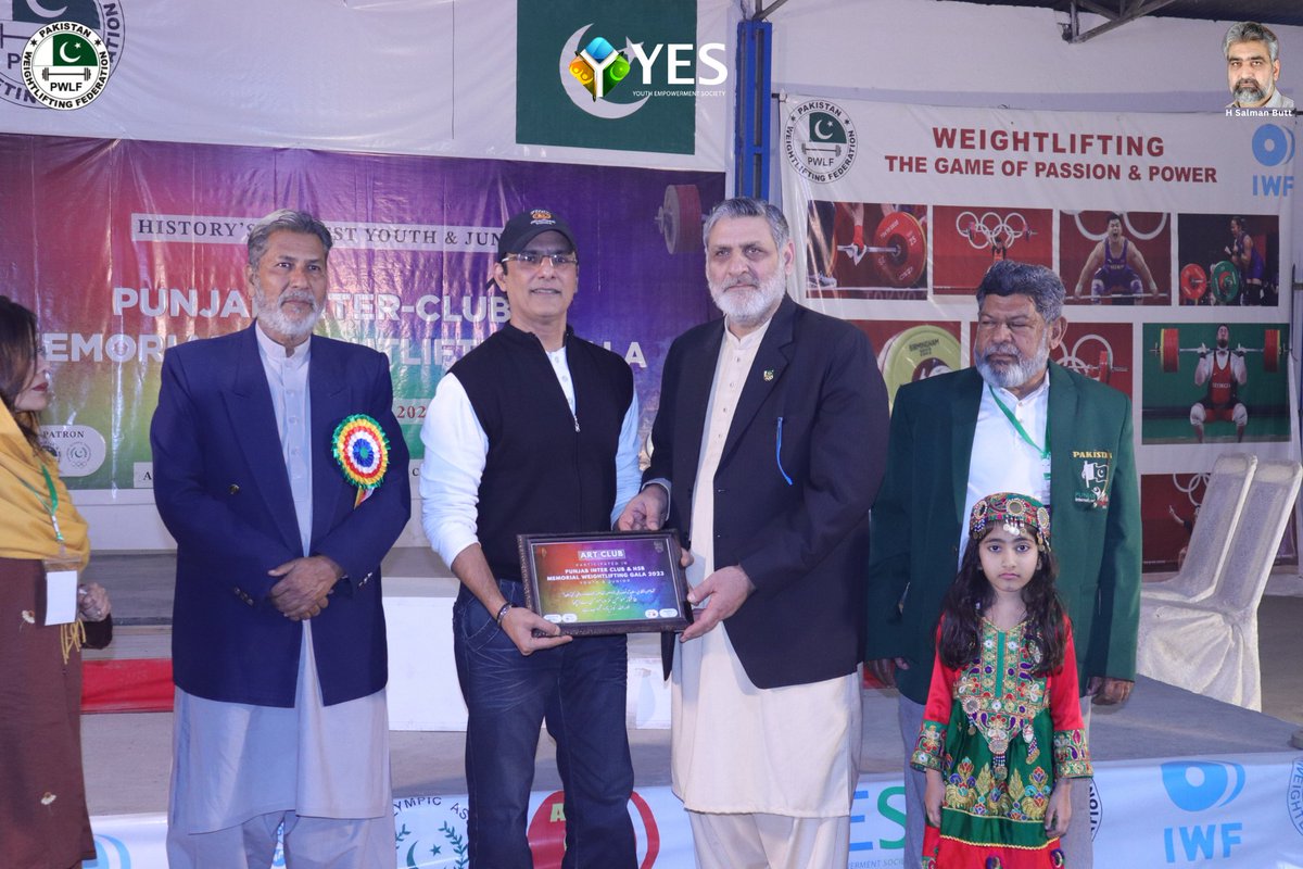 PakWLfederation's tweet photo. To acknowledge the talent of our enthusiastic weightlifters from multiple clubs all over Punjab, PWLF organized this Magnificent evening of felicitation in which Medals and trophies are given to the positions holders of Punjab Inter Club weightlifting gala (youth &amp; Junior) https://t.co/8B4FcMiqeI