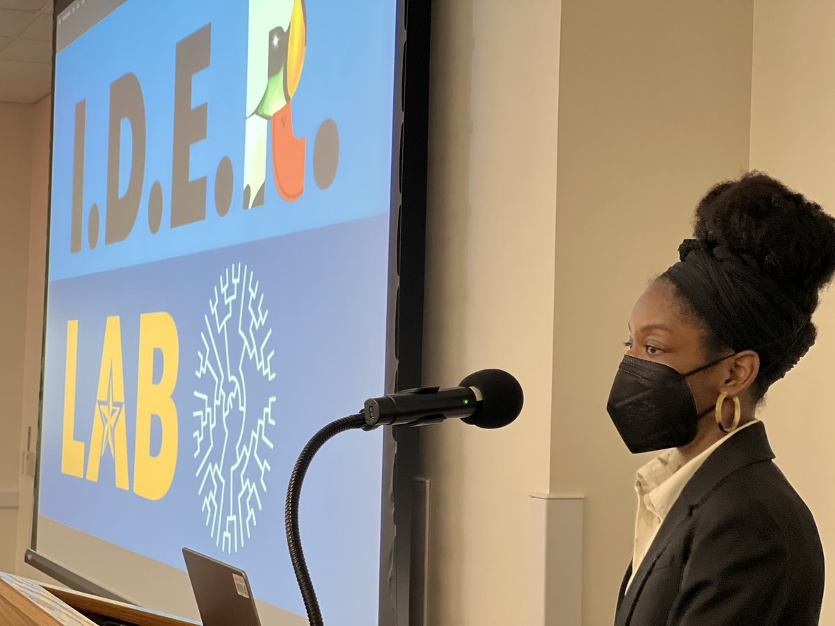 adanianscience's tweet photo. It was such a pleasure to have @bog_buckmoth as the opening keynote 4 #iDigTRIO. She inspired Pre-collegiate & collegiate students to pursue their scientific interest. Students were encouraged to not just be resilient but be mindful of self & find mentors & community 4 support. https://t.co/ui3EL44vTb