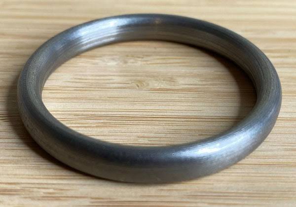 Kara (the iron bracelet), generally worn in the right hand of the Sikhs, reminds that his or her actions have to be fearless symbolizing Amrit. This is the symbol of Guru on the hand of action and therefore all actions are to be pure.