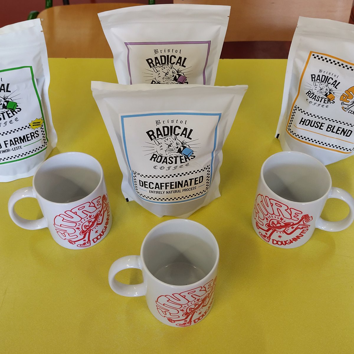 FutureDoughnuts's tweet photo. Not only can you sample our @radicalroastersuk coffee, but you can grab a pouch-in store! Or online! By Bristol-based micro roasters Radical Roasters!

For the full @futuredoughnuts fantasy you can order our mugs online too! ☕️☕️☕️

Head to the link in the Bio for more info 🍩 https://t.co/LuwpmzHhFi