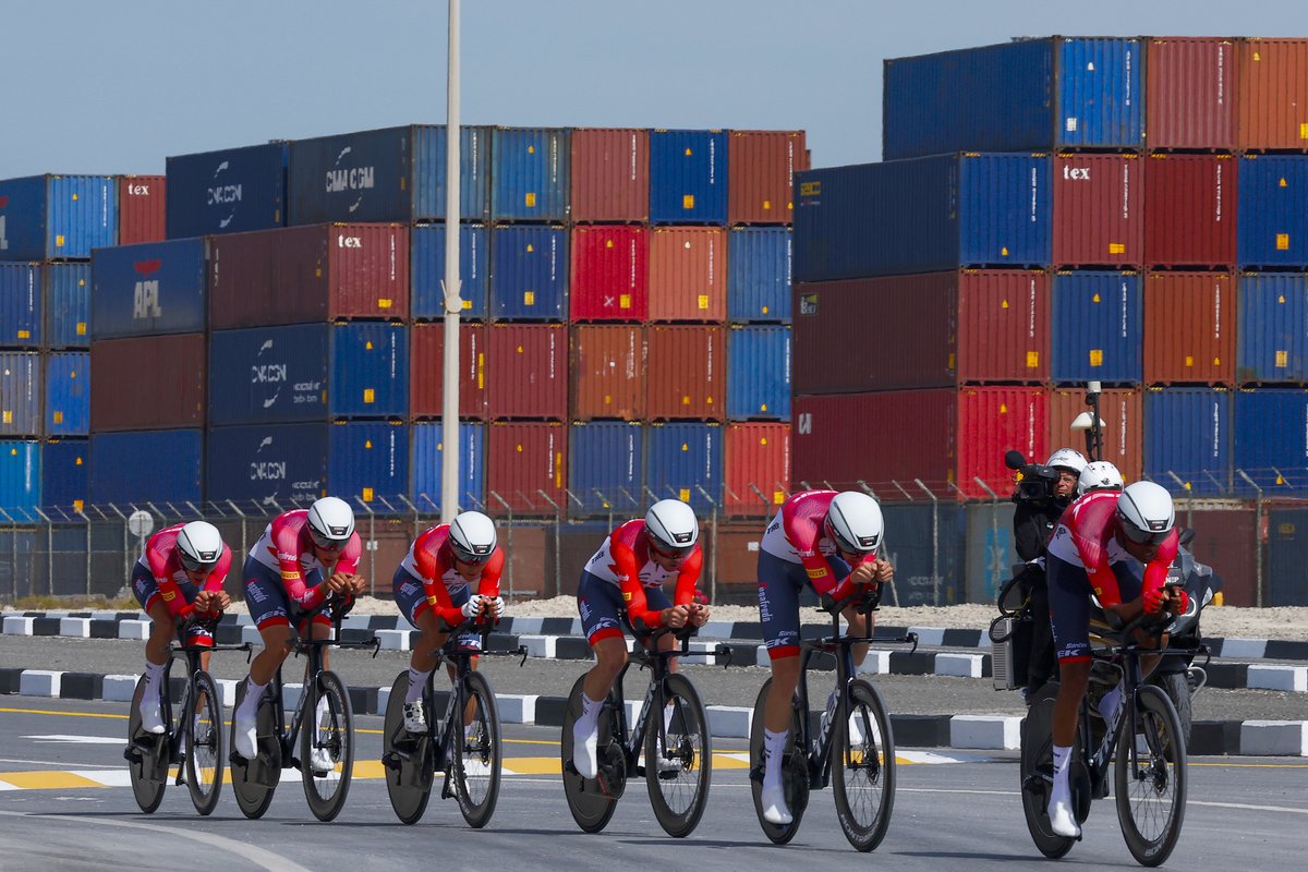 LidlTrek's tweet photo. #UAETour Soul Quickstep clinch the win by just a second. In the end, we take home 10th place - just 19" down.

📸Sprint Cycling https://t.co/chhqZ4cMRx
