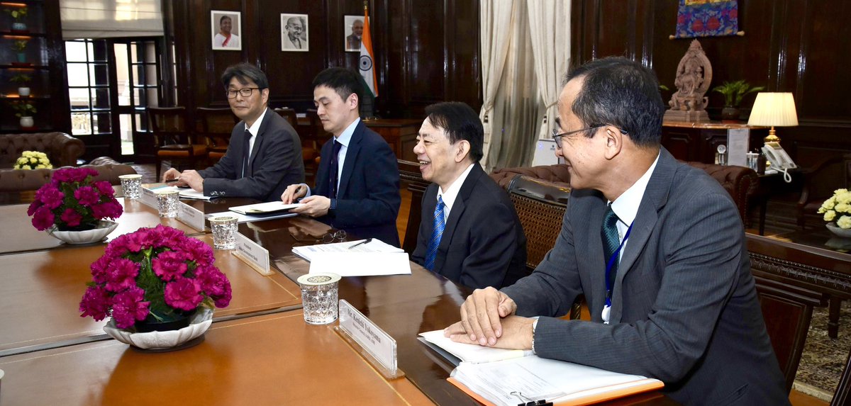 PBSHABD's tweet photo. @nsitharaman @ADB_HQ @FinMinIndia Finance Minister suggested to Asakawa that ADB may attune its priorities to GoI's vision for #Amritkaal & initiatives like #EnergyTransition, #PMGatiShakti, #LogisticsPolicy, #IndustrialCorridors, #ClimateChange adaptation, Circular Economy,Health, #MissionKarmayogi & #SkillIndia https://t.co/EZ6zWsuzy6
