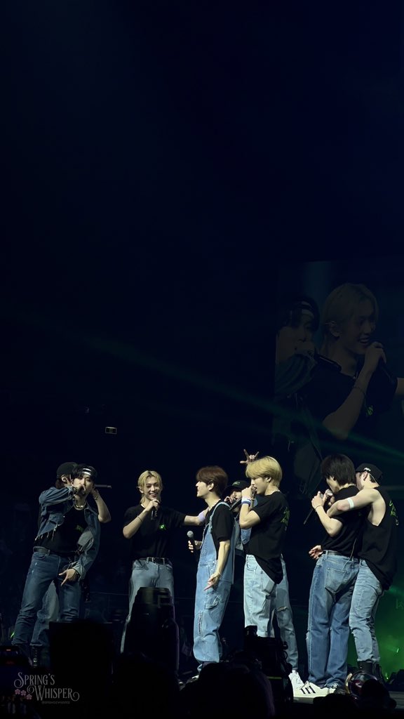 springswhisper's tweet photo. 230221 MANIAC Sydney D1

#방찬 #BANGCHAN #리노 #LEEKNOW #창빈 #CHANGBIN #현진 #HYUNJIN #한 #HAN #필릭스 #FELIX #승민 #SEUNGMIN #아이엔 #I_N #스트레이키즈 #STRAYKIDS #2ndWorldTour_MANIAC #MANIACinSYD #SKZinAUS https://t.co/bi9GWvNwGn