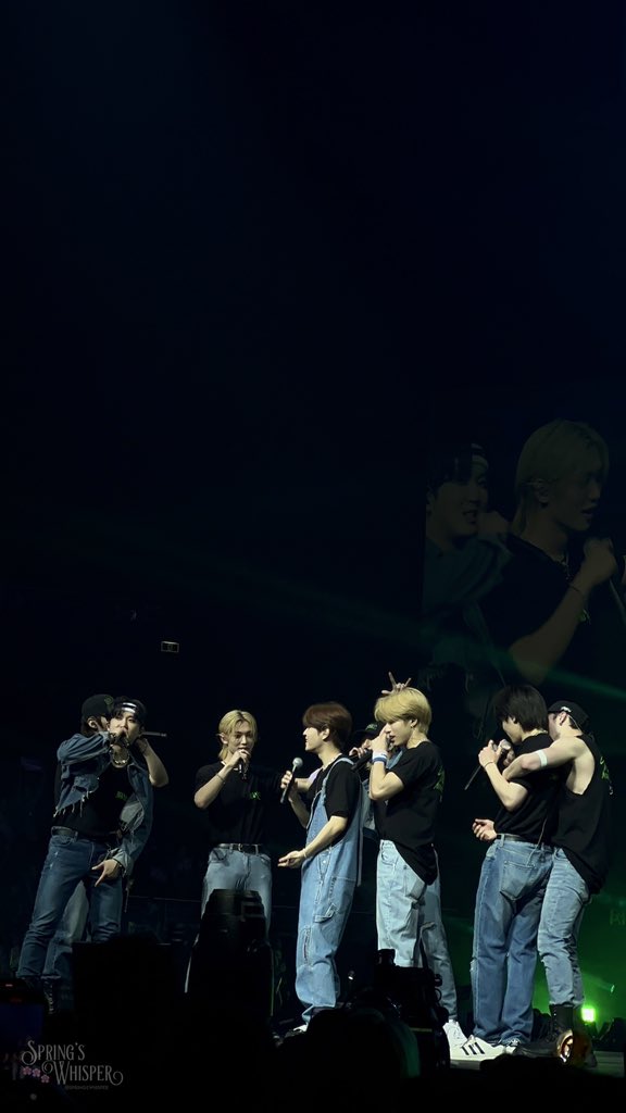 springswhisper's tweet photo. 230221 MANIAC Sydney D1

#방찬 #BANGCHAN #리노 #LEEKNOW #창빈 #CHANGBIN #현진 #HYUNJIN #한 #HAN #필릭스 #FELIX #승민 #SEUNGMIN #아이엔 #I_N #스트레이키즈 #STRAYKIDS #2ndWorldTour_MANIAC #MANIACinSYD #SKZinAUS https://t.co/bi9GWvNwGn