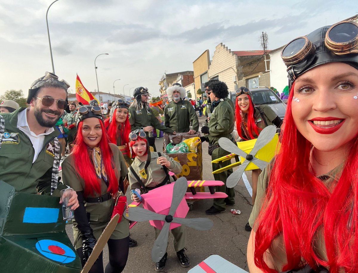 CrisM_F's tweet photo. #Carnaval2023. https://t.co/TJKuUE7gjp