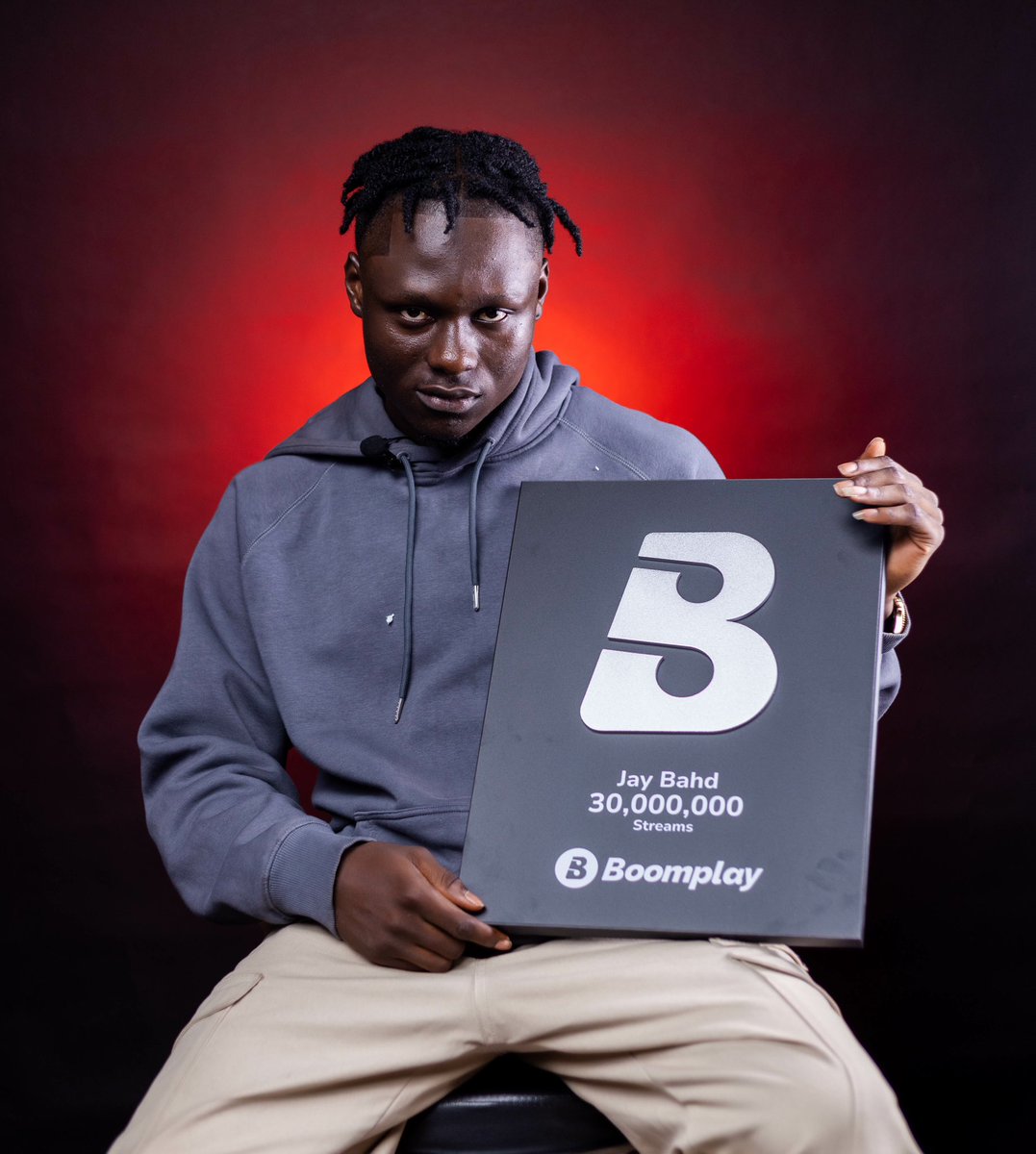 BoomplayGhana's tweet photo. Grrrrrrrrr Bahd! Congratulations to @JayBahd1 on amassing over 8M streams on “Return Of Okomfo Anokye” and 30M+ total streams on #Boomplay🤩. #Asakaa to the world 🥷🏿!

#BoomplayAwards2023 #HomeOfMusic #MusicForYou https://t.co/T1pzMgRKdZ
