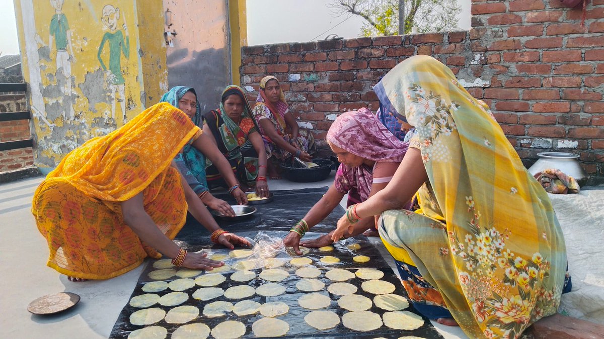 Dalmia_DBF's tweet image. 10 Women members of #SHG in #Jawaharpur were helped by developing Micro Credit Livelihood Plan &amp;amp; getting #RevolvingFund from @DAY_NRLM 
The women have started a small business of Potato Papad &amp;amp; Mangodi production.
#UttarPradesh #sustainablelivelihood
@Dalmia_DBSIL