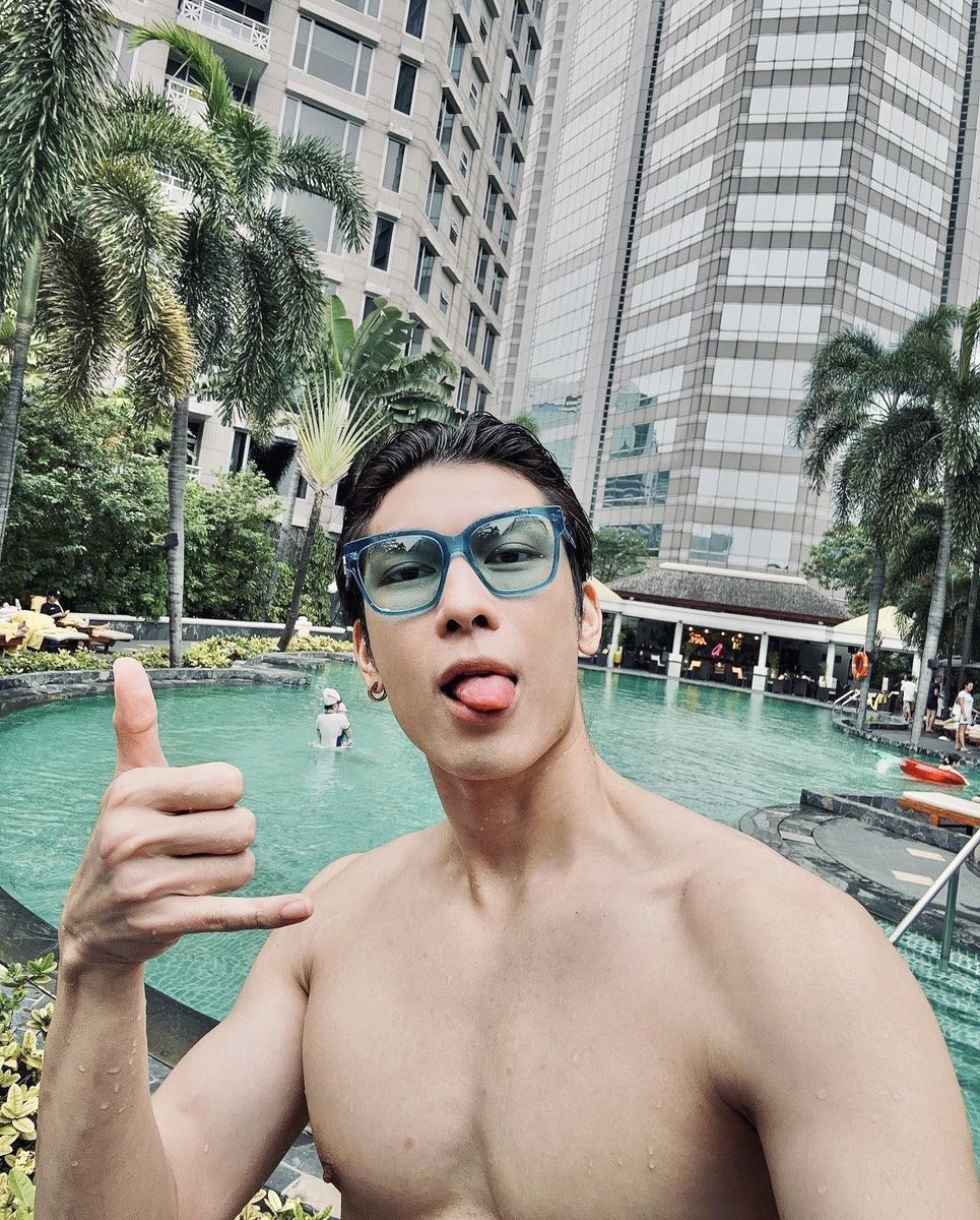 𝐌𝐞𝐰_𝐋𝐚𝐧𝐝 ThaiMewlions on Twitter "RT kusexyboy “Happy Mew Day” 💚🫰🏻🫶