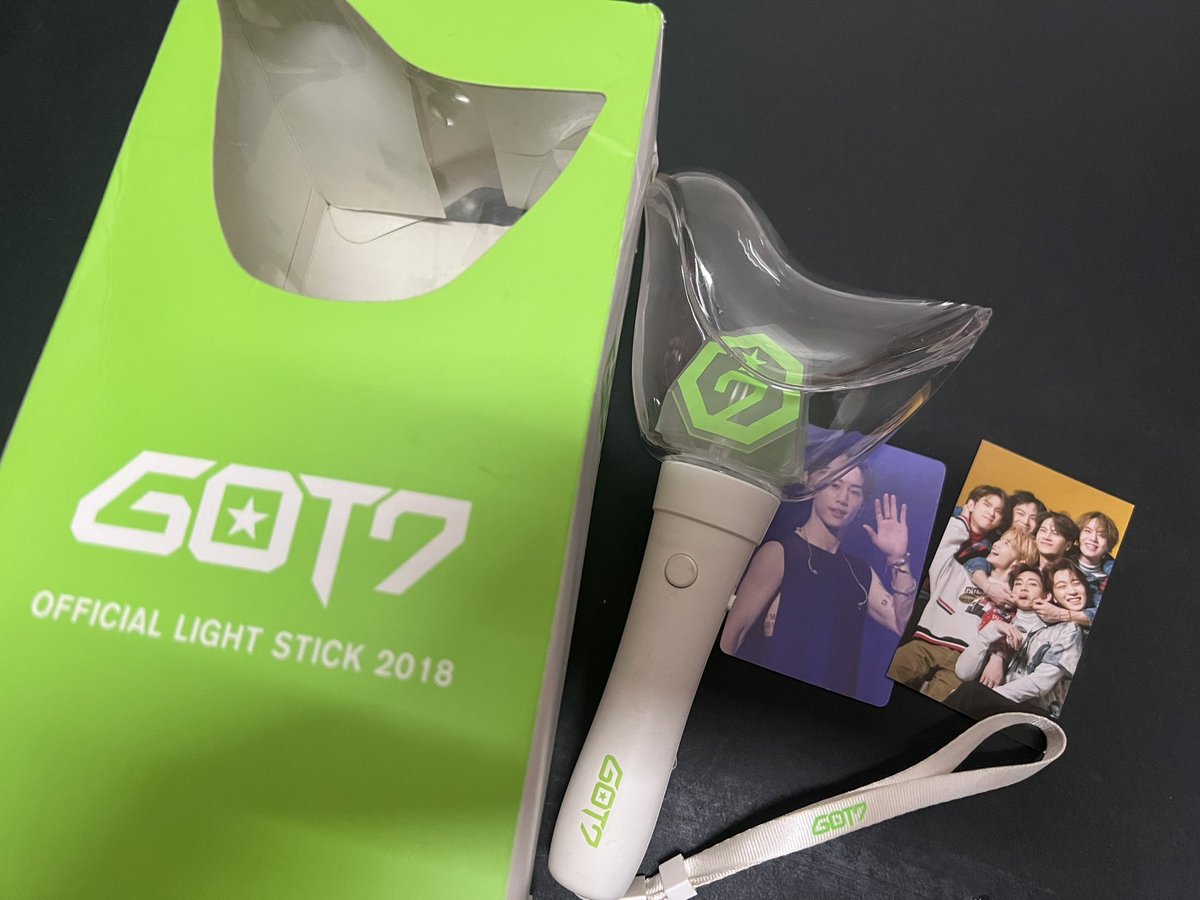 seonhosgearl's tweet photo. FM Ready! @JINYOUNG 💚
Thank you @hanniekoo_ for the swift transaction… 😚
#PARKJINYOUNGinMNL2023 #JINYOUNG #Ahgabong #GOT7LightStick #BudolsNiChie https://t.co/dsLTjNKK8a