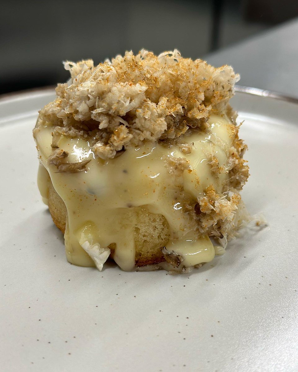 Eddie Kilty (@eddiekilty) on Twitter photo Little crossover course on tasting menu from weekend but of inspiration from <a href="/satbains1/">satbains</a> 
Homemade Crumpet - Truffled Baron Bigod Cheese - Honey - Grated Chestnut Mushrooms - Cep Powder 
#kiltyanco #crumpet #baronbigodcheese #truffle #tastingmenu Little crossover course on tasting menu from weekend but of inspiration from <a href="/satbains1/">satbains</a> 
Homemade Crumpet - Truffled Baron Bigod Cheese - Honey - Grated Chestnut Mushrooms - Cep Powder 
#kiltyanco #crumpet #baronbigodcheese #truffle #tastingmenu