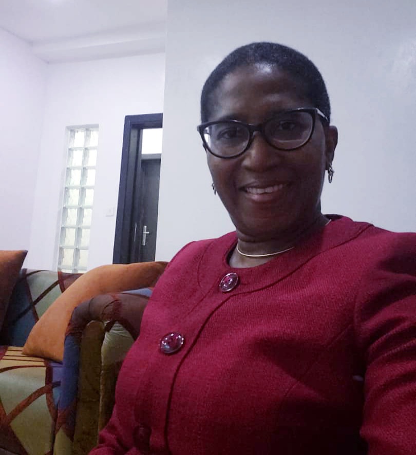 AnneMuyiwa's tweet photo. Before you jump on the election violence wagon, look around, if the children, siblings, cousins, nephews and nieces of your candidate are not there, RUN... AWAY. There is no heroism in sacrificing your life for anyone to attain peace and prosperity. #BorrowBrain #ExcelWithAnne https://t.co/qPIJRcFuUI