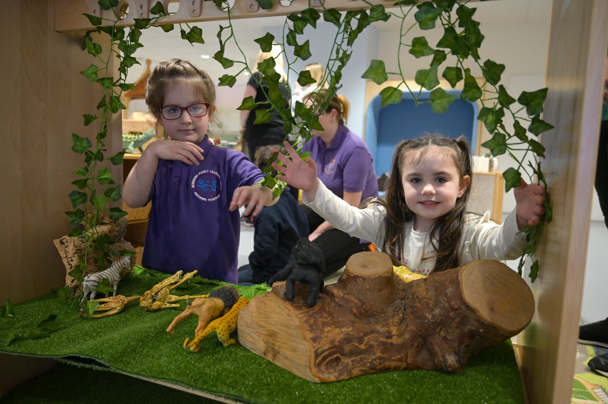 nlcpeople's tweet photo. Check out more of our pictures from the opening day at the new ยฃ18m Newmains and St Brigid's Community hub on our Flickr. #LearnHere https://t.co/BvRFPIEkvu https://t.co/pCkotex9P4