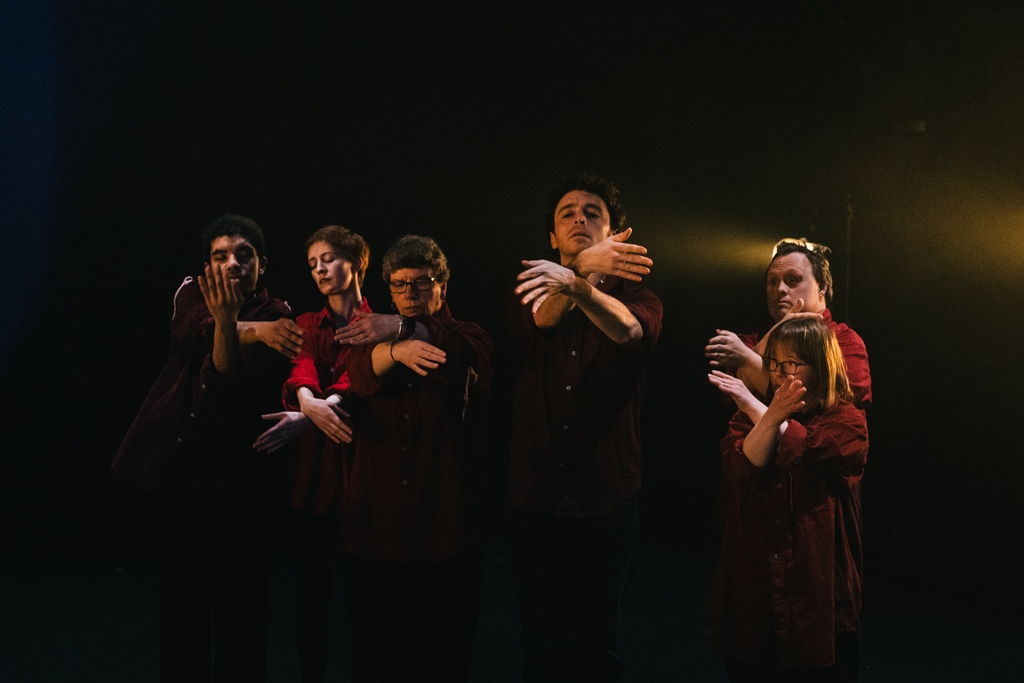 South East Dance tweet media