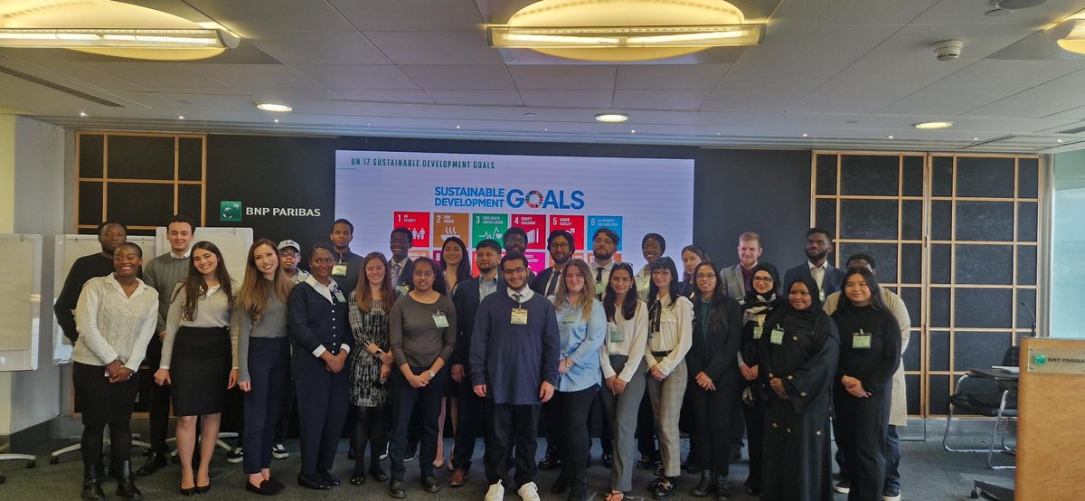 Making The Leap (@makingtheleapuk) on Twitter photo Last week, our Associates joined the team from <a href="/BNPParibasUK/">BNP Paribas UK</a> for an exciting & informative session on #networking.
We want to say a massive thank you to BNP for their continued support! The session was a huge success & our young people will use these #skills in their futures. 🙌🏽 Last week, our Associates joined the team from <a href="/BNPParibasUK/">BNP Paribas UK</a> for an exciting & informative session on #networking.
We want to say a massive thank you to BNP for their continued support! The session was a huge success & our young people will use these #skills in their futures. 🙌🏽