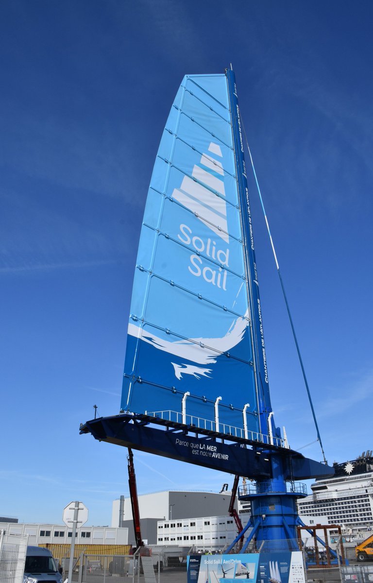 christodedieu's tweet photo. Le prototype de voile pour les futur paquebots est hissée #chantiersdelatlantique #saintnazaire #solidsail #naviresavoiles https://t.co/vJrJKf38iC
