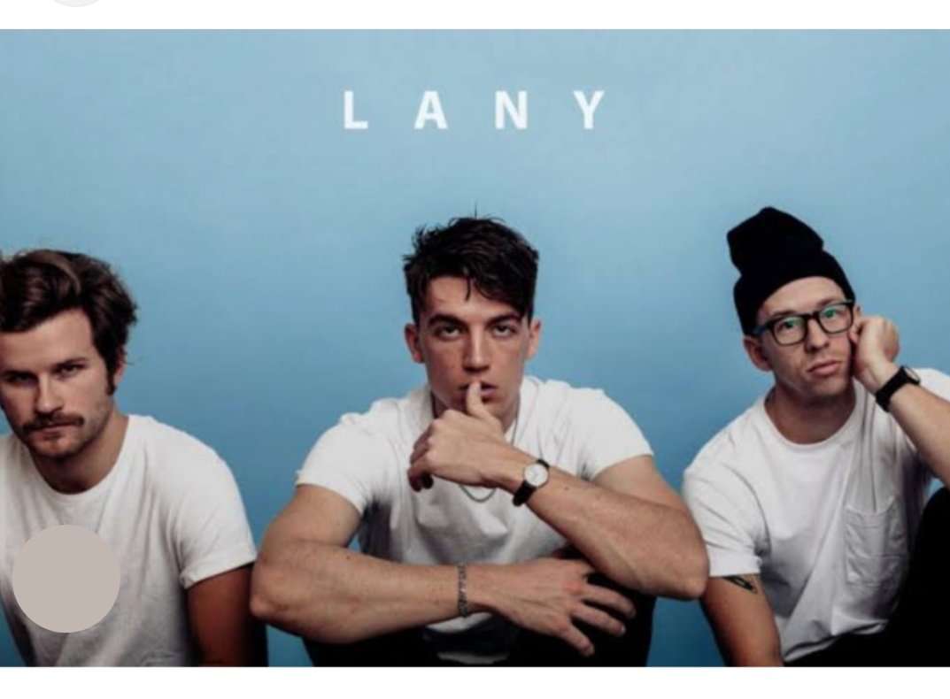 nekonekonekomu's tweet photo. 【#本日の選曲🎧️】
#Good_Girls
#LANY

流れるような甘い歌声

頭の中でずっとリフレインしてしまうメロディー

皆さま、お気をつけて🙏

「Lany」の楽曲には重い中毒性があります💞

離れている間に彼女の気持ちも離れてしまい、なんとか元のように戻りたい···と切ない男性の心情を描いた楽曲💫
↓ https://t.co/wdOBDvodKa