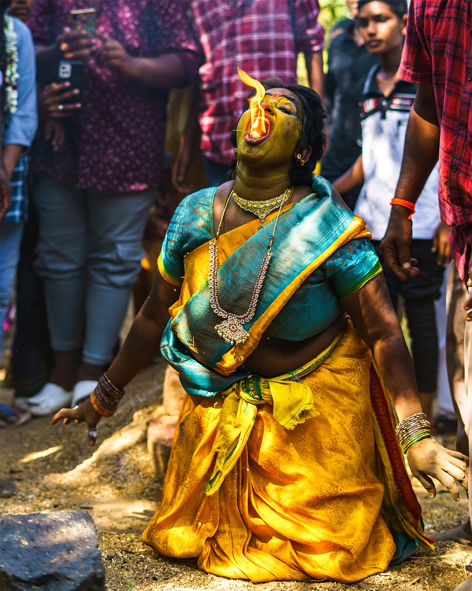 Shot at Mayanakollai, Kaveripattinam

#yourshotphotographer #hindufestival #tamilnadu #kaveripattinam #culture #mayanakollai