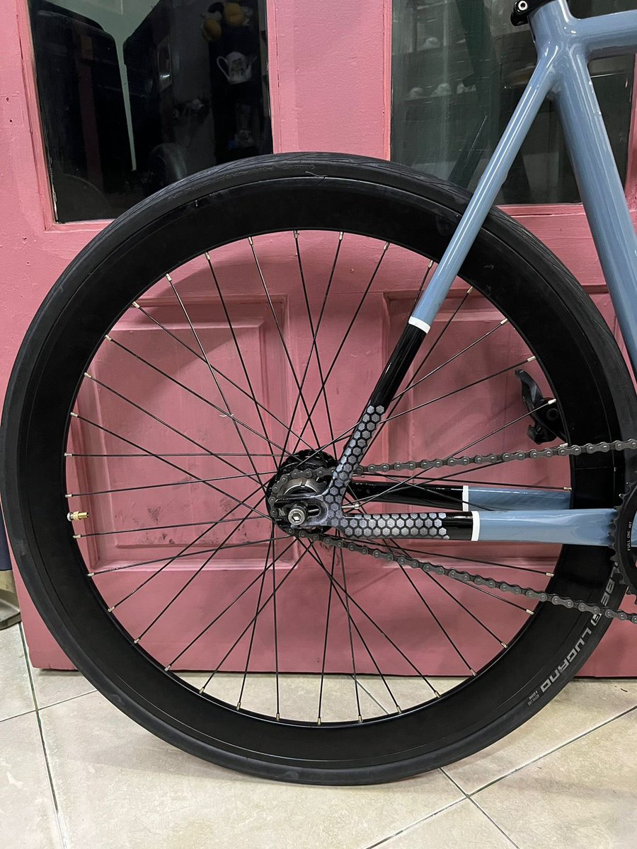 Jerrymenay's tweet photo. Ws 700c 

Hub giorni gen3 x viva pro 5cm 
#fnfjb https://t.co/iR5RPxU3jG