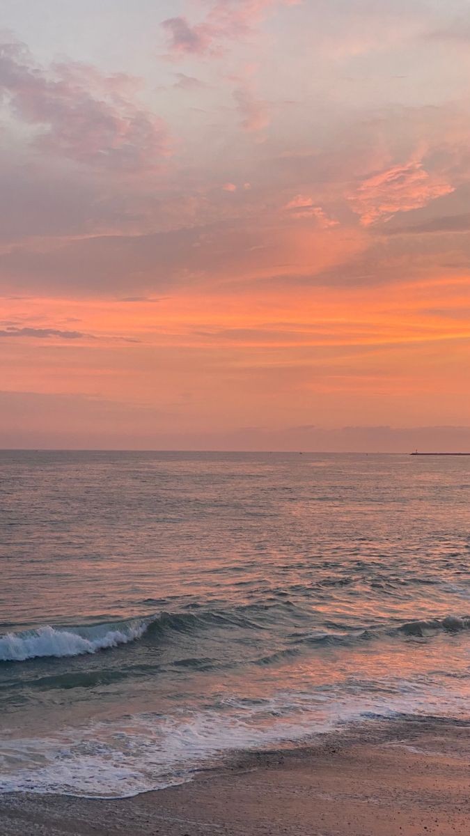 swacinta's tweet photo. Honestly, rindu pantai. https://t.co/W11CqRq0k6