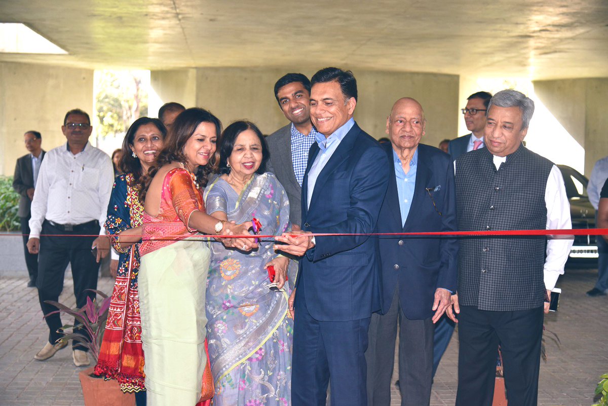 For an emerging superpower like India, with our own set of opportunities and challenges, we needed a world class school of Public policy here in India.
Happy that <a href="/TheJSWGroup/">JSW Group</a> joined hands with <a href="/IIMAhmedabad/">IIM Ahmedabad</a> for building the JSW School of Public Policy!