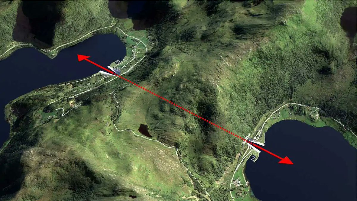 ¿Sabías que Noruega planea construir el primer túnel para barcos del mundo?

El Stad Ship Tunnel (las obras no han comenzado, pero esperan finalizarlas en 2026), de 1.7km de largo, 37m de alto y 36m de ancho, conectará las bahías de Kjødepollen y Vanylvsfjorden.

#martesdetúneles