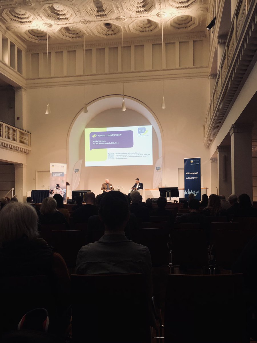 Wir sind beim 32. Reha-Kolloquium 2023 in Hannover und erleben gerade den Podcast "rehalitätsnah" live on stage (Live-Stream) mit Dr. Marco Streibelt und Prof. i.R. Dr. Ernst von Kardorff! #rehabilitation #arbeit #gesundheit #rehakolloquium2023