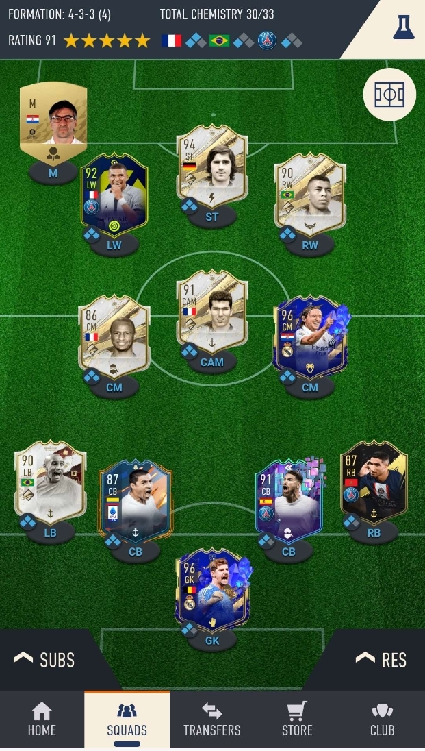 EsportsProfits's tweet photo. @NepentheZ Any improvements to team with 2.4m coins on PC?Hakimi only tradeable https://t.co/WhnQq1yttX